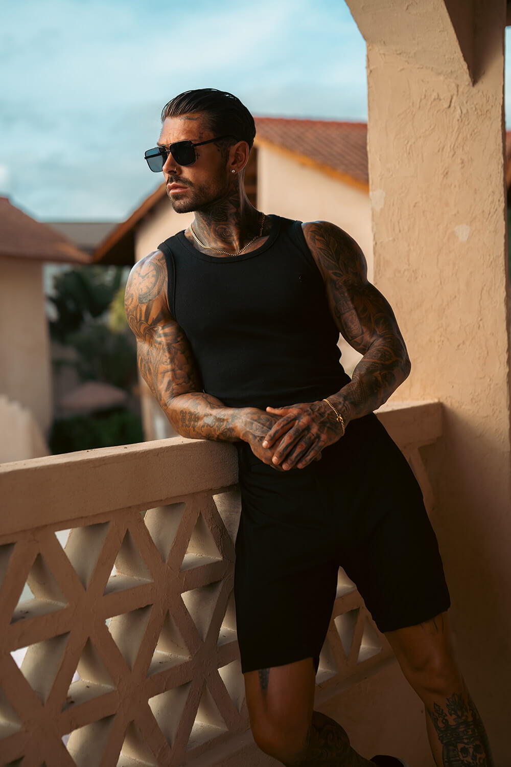 Ravello Tailored Shorts - Black