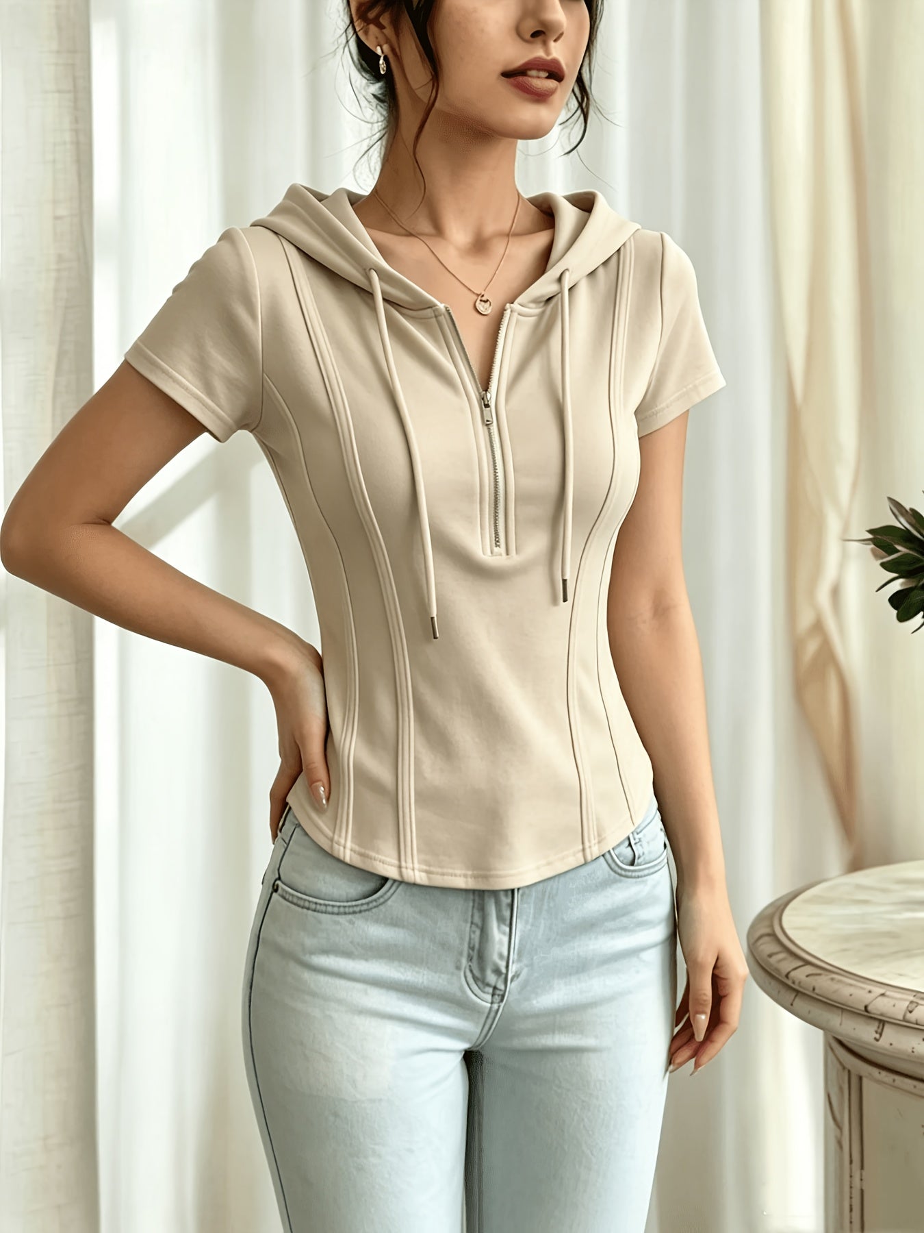 New Summer Solid Color Fashionable and Elegant Half-Zip Hooded Short-Sleeve Top, Slim Fit, Flattering, and Versatile