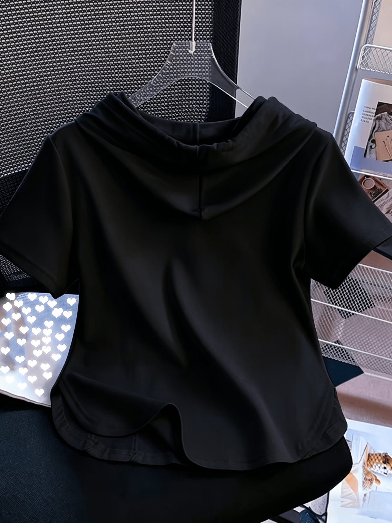 New Summer Solid Color Fashionable and Elegant Half-Zip Hooded Short-Sleeve Top, Slim Fit, Flattering, and Versatile