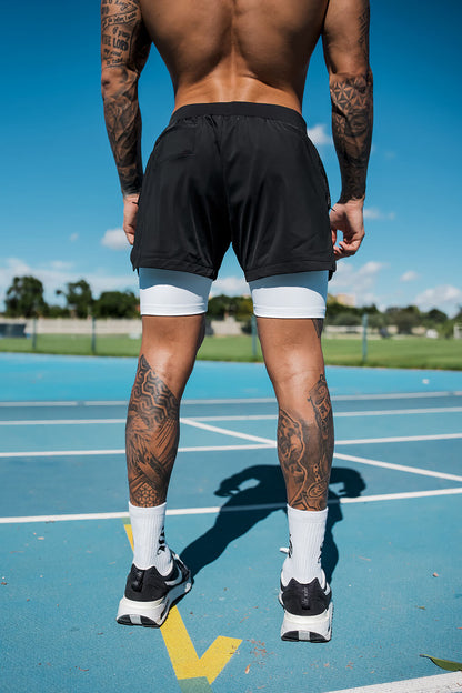 Venom 365 Shorts - Black/White