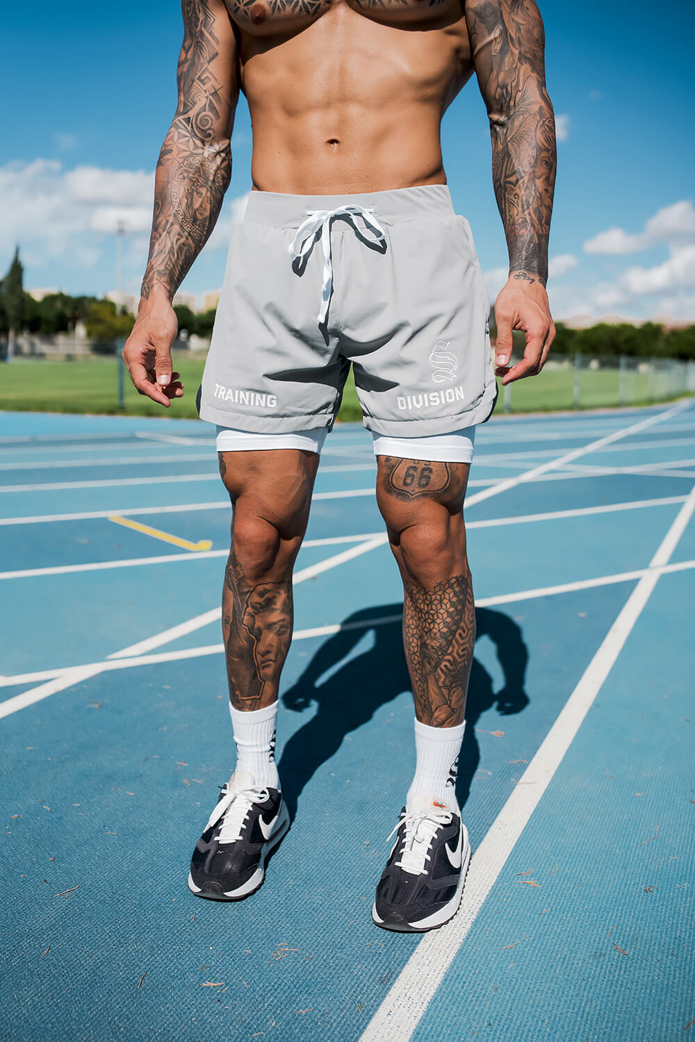 Venom 365 Shorts - Grey/White