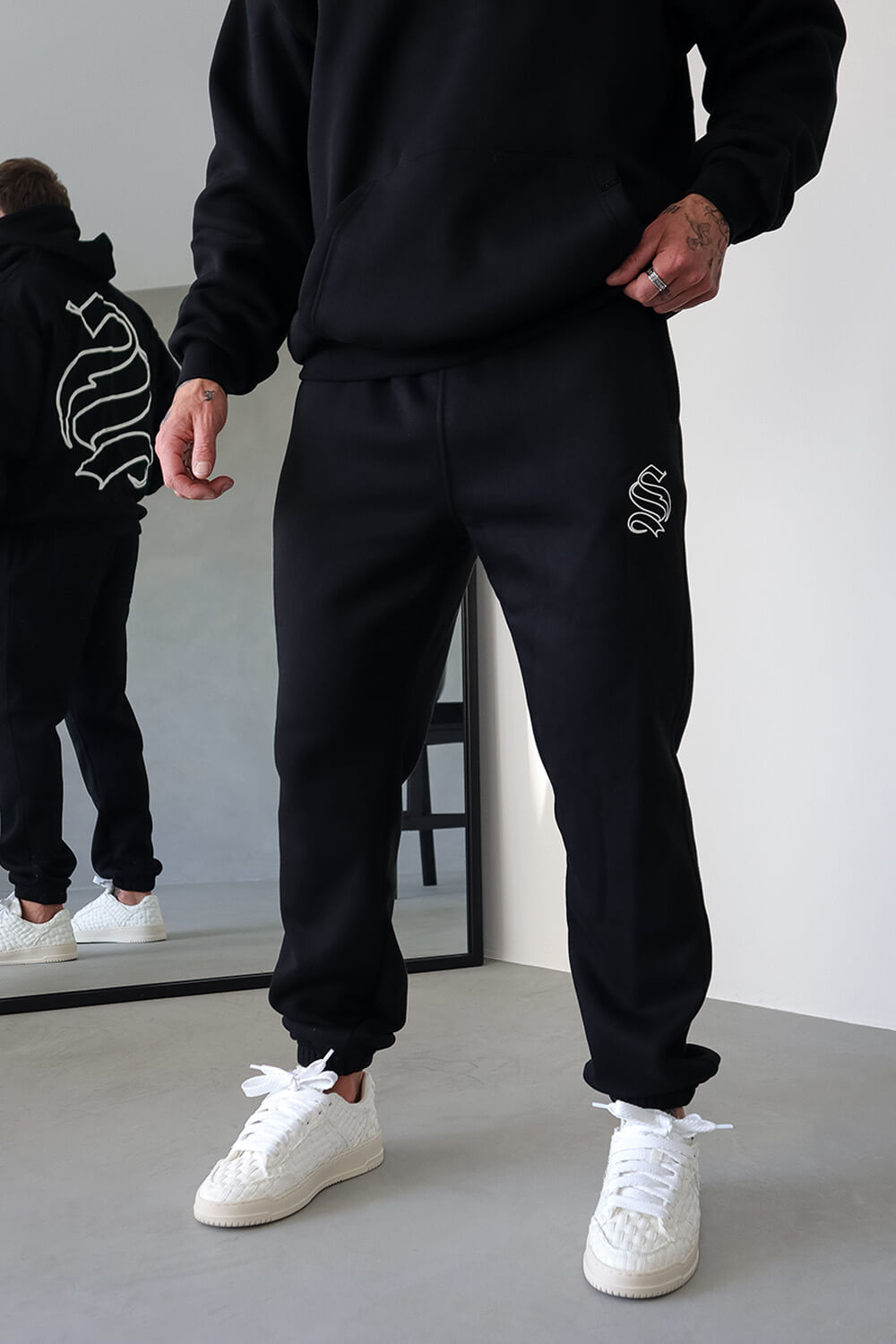 Core Logo Joggers - Black