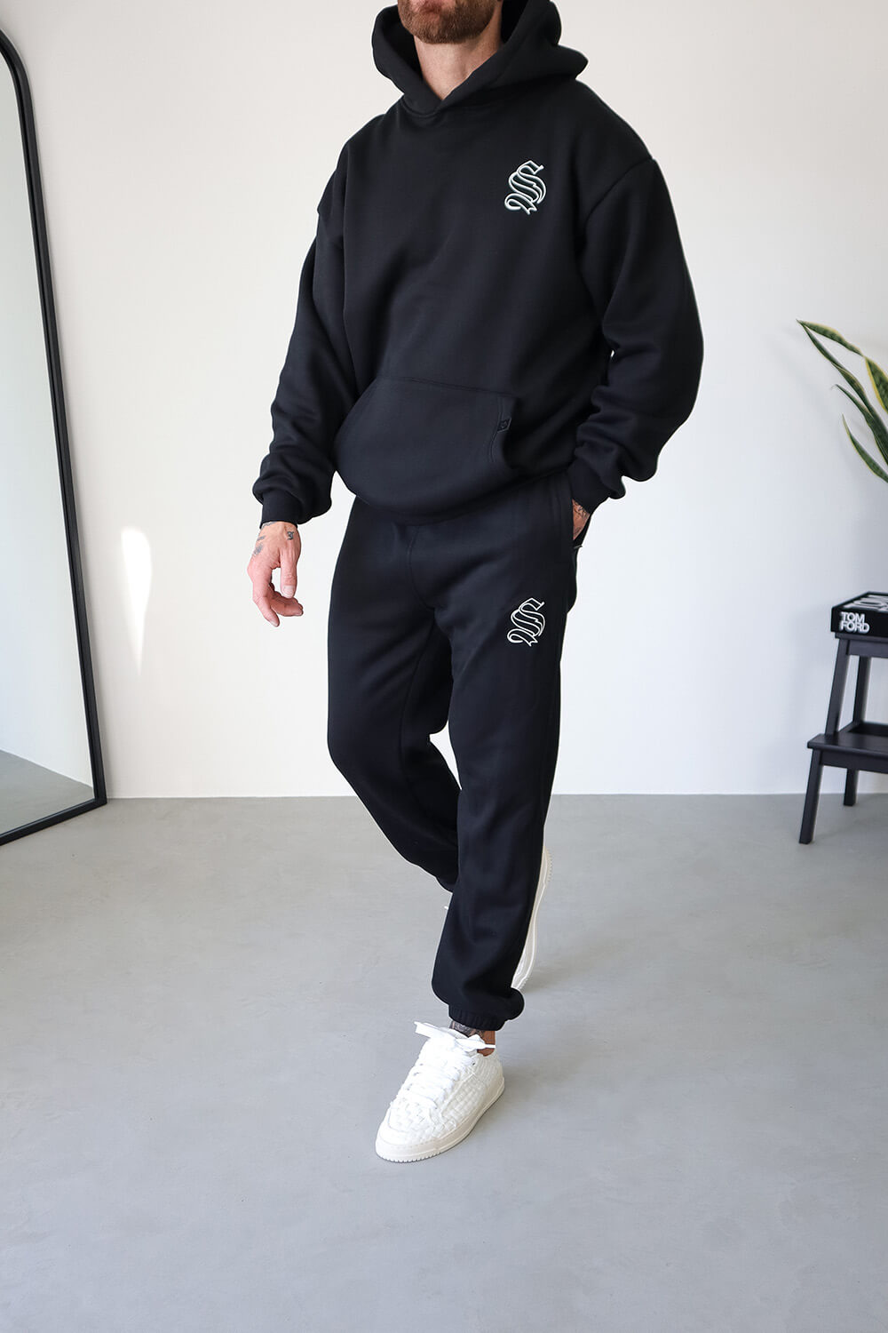 Core Logo Joggers - Black