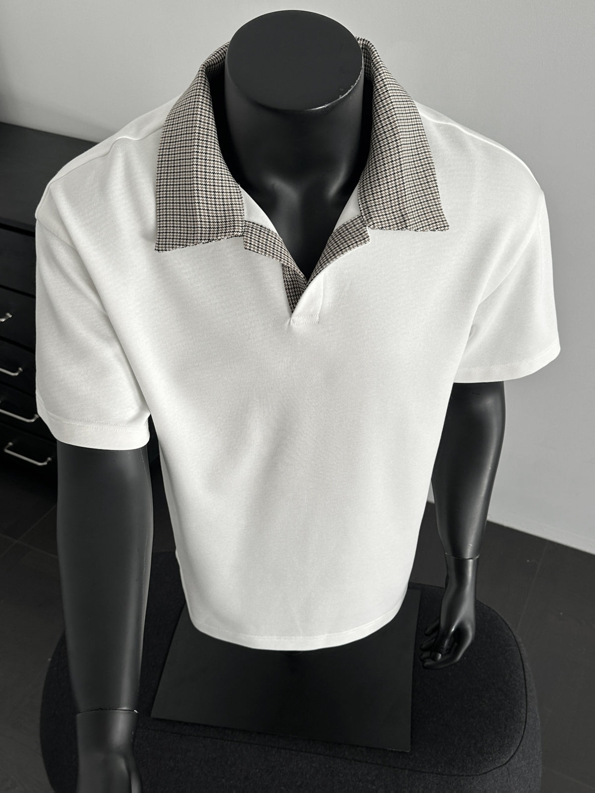 Men's Contrast Collar Shirt, Casual Short Sleeve Top, Loose Fit Breathable Summer T-Shirt for Daily Wear