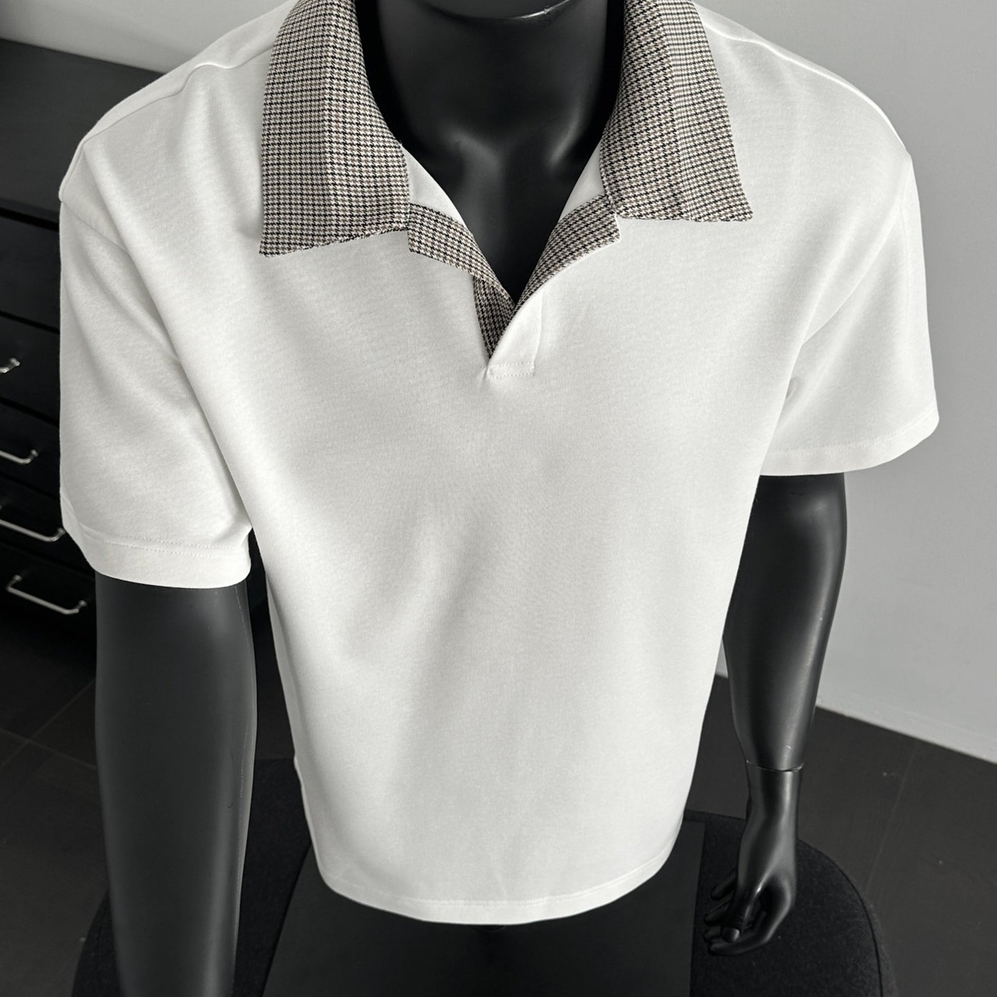 Men's Contrast Collar Shirt, Casual Short Sleeve Top, Loose Fit Breathable Summer T-Shirt for Daily Wear