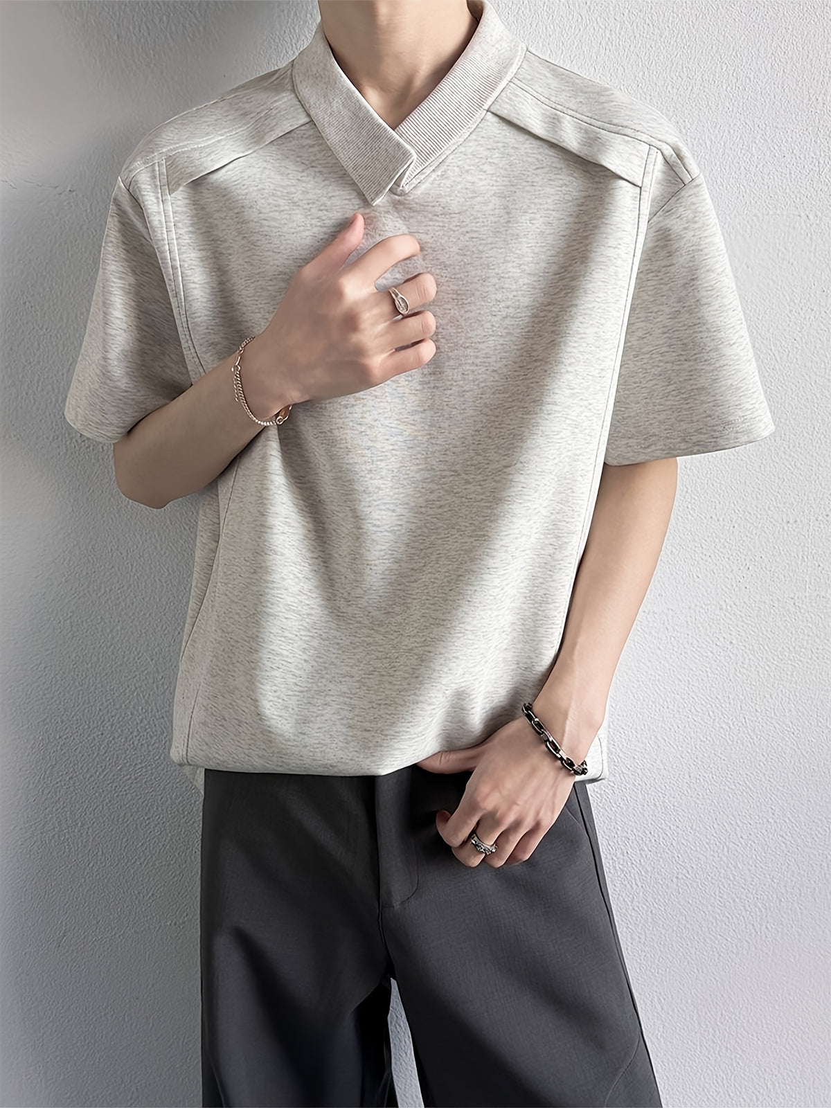 Men'S Stylish Short-Sleeve T-Shirt with a Patchwork Design in Summer Collection