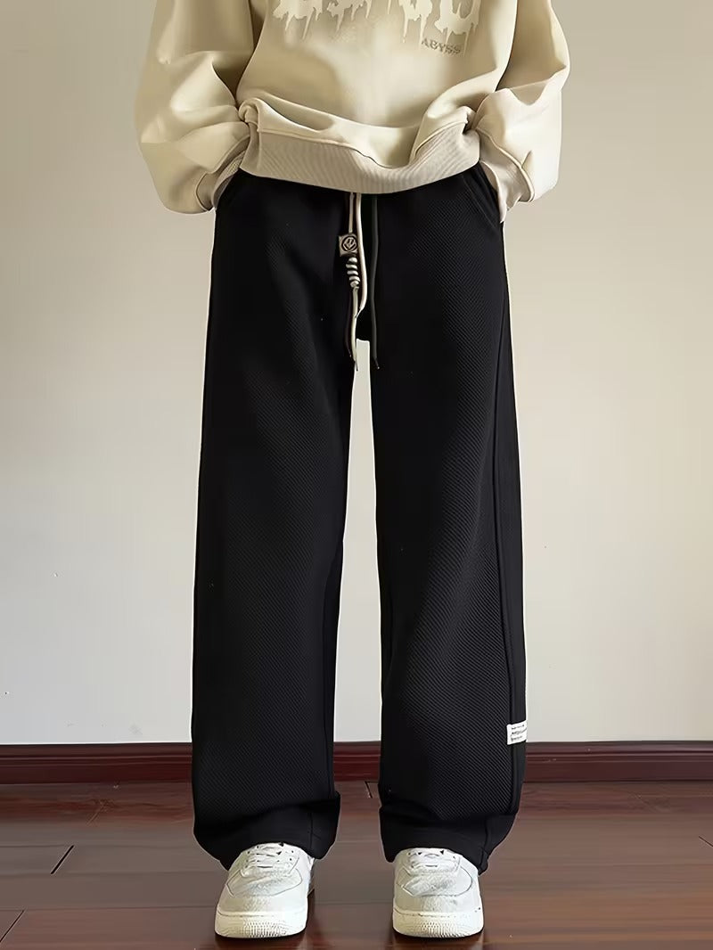 STRAIGHT FIT TRACK PANT